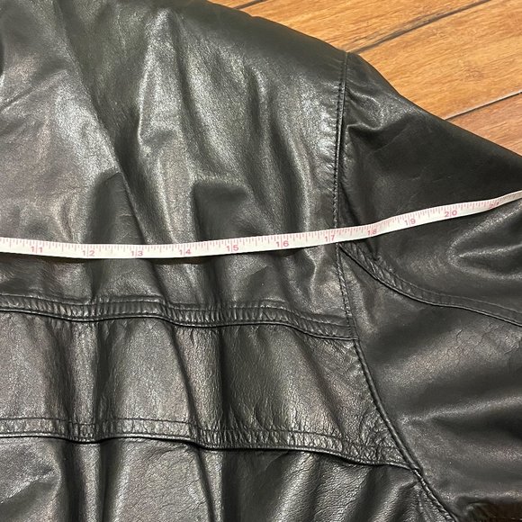 Y2K Canadian Made Leather Jacket -M/L- - Picture 11 of 16